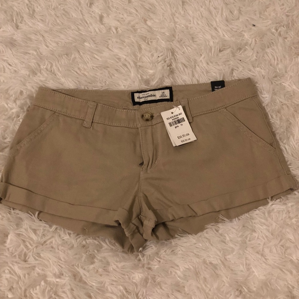 Shorts - Picture 1 of 5